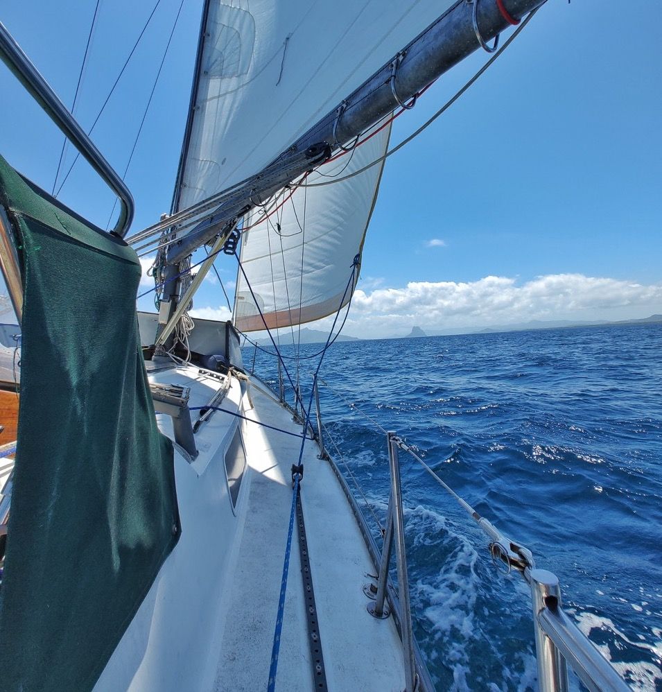 SY Kate Sailing Philippines