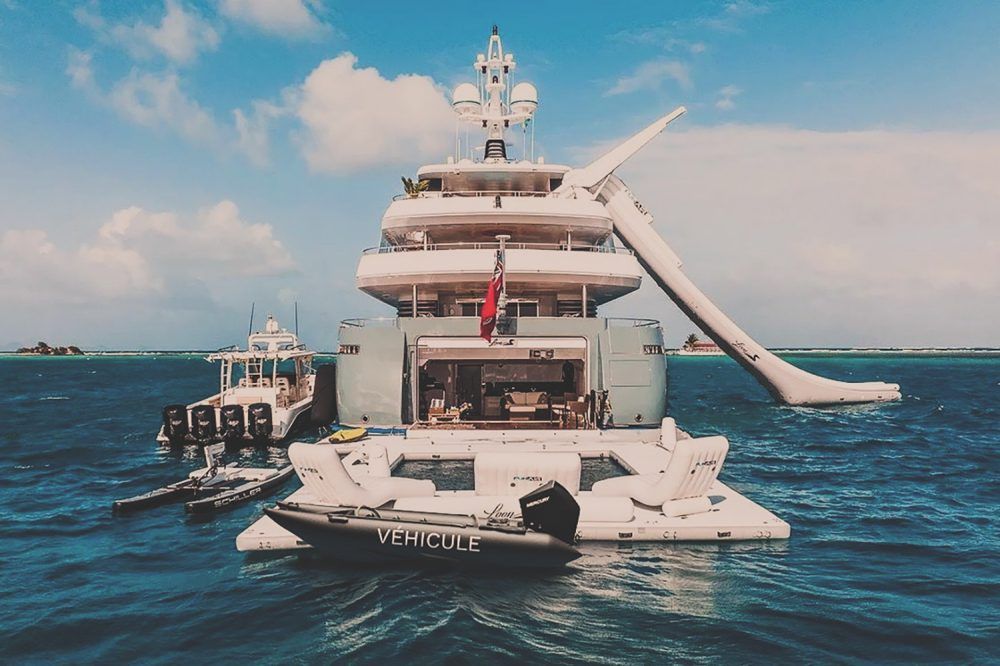 VÉHICULE Offshore Thundercat Tender