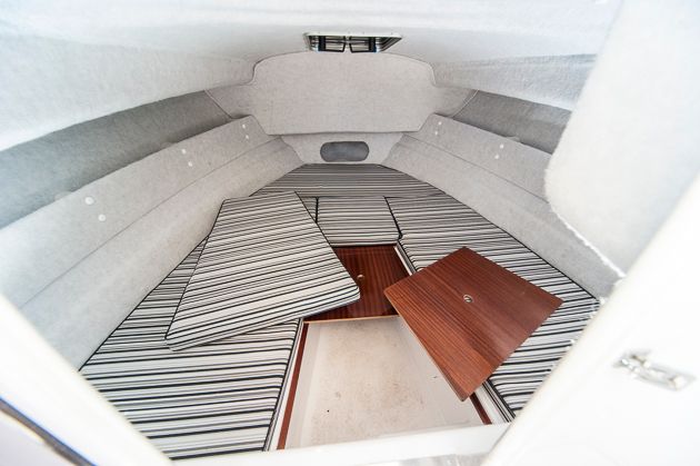 Vomn der Liege zum Sofa sind es nur wenige Handgriffe: Foto: Dieter Wanke