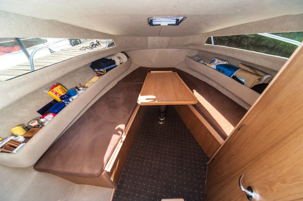 2015 AquaRoyal Cruiser 680-7207