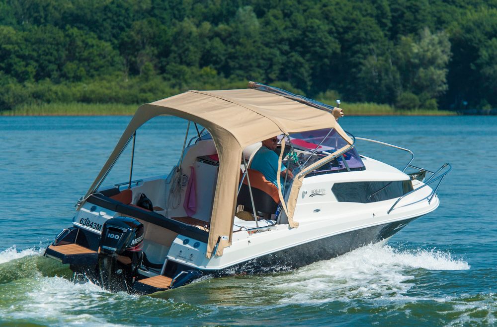 2015 AquaRoyal Cruiser 680-7439