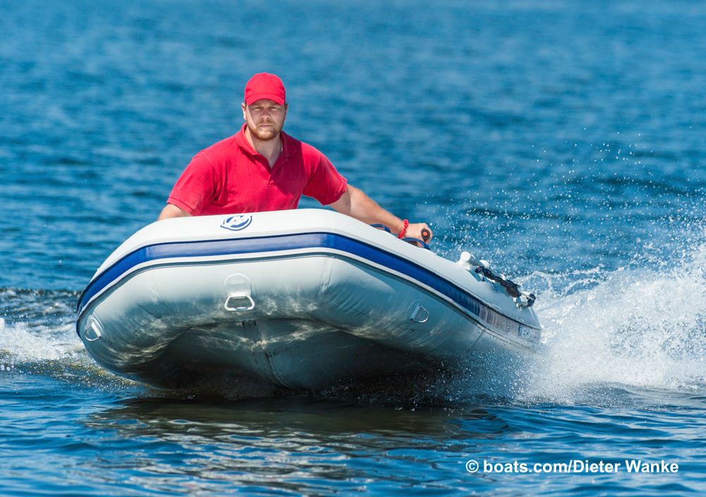 Kleines Gefährt, viel Spaß: Mercury 320 Sport Enduro. Foto: Dieter Wanke