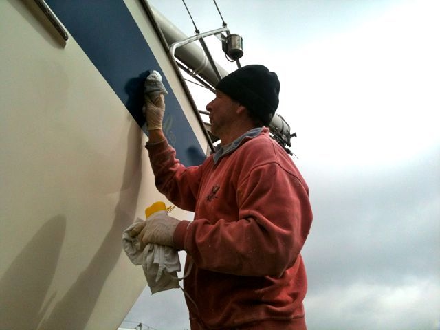Das Beste zum Schluss: Zen oder die Kunst des Polierens. Foto: boats.com/Dieter Loibner