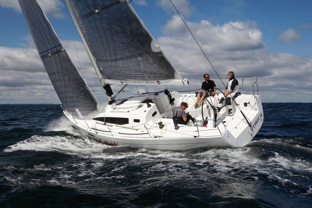 J112E