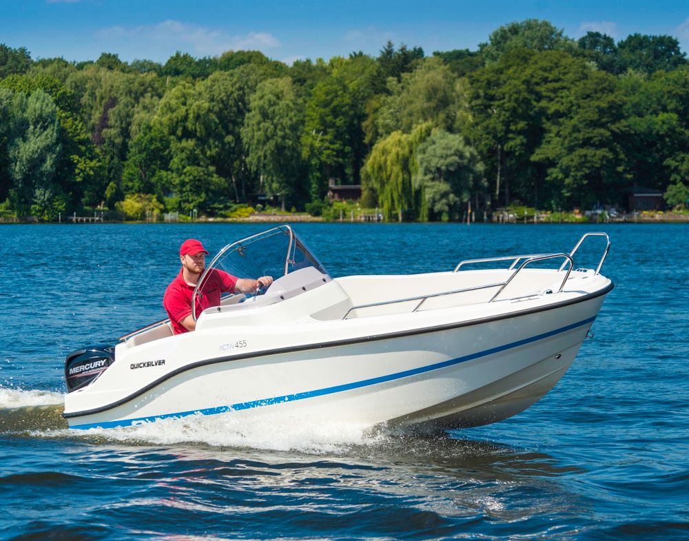 Quicksilver Activ 455 Open