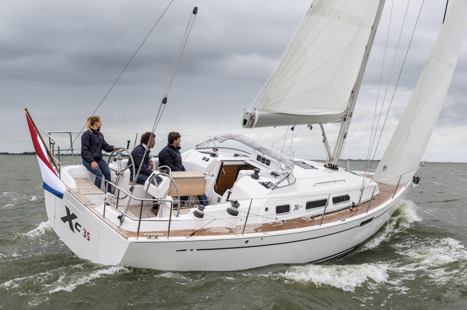 Klein aber fein: Die Xc 35 von X-Yachts ist eine knapp 11 Meter lange Fahrtenyacht der gehobenen Klasse.