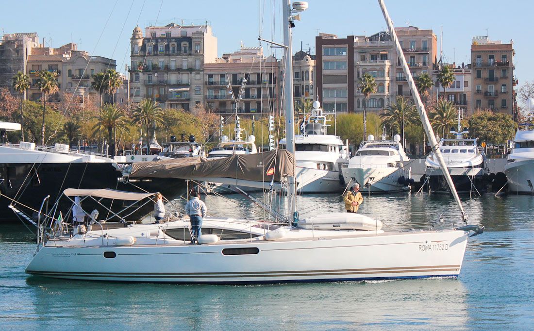 Markenbewusstsein: Wer auf hohen Wiederverkaufswert bedacht ist, tut gut daran, sich für eine Yacht einer bekannten Qualitätswerft zu entscheiden.