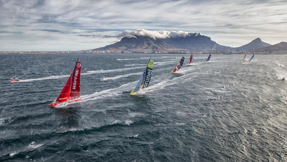Flota inicio etapa 2 Ciudad del Cabo Volvo Ocean Race