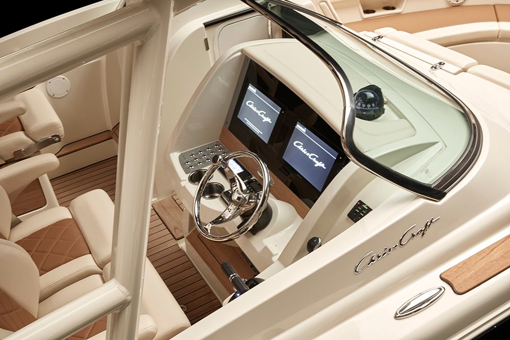 Chris Craft Calypso_30_Cockpit