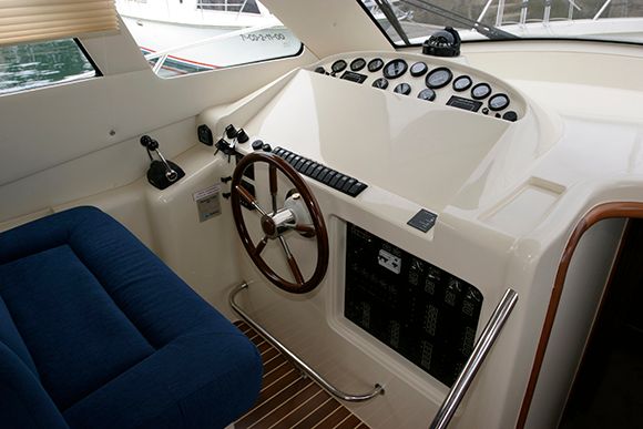 Rodman 1250 Sport puesto de mando