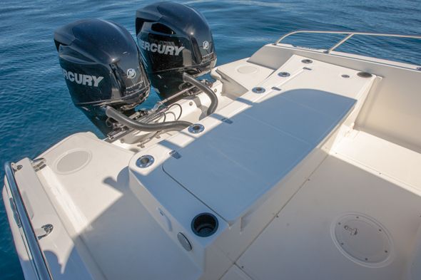 Boston Whaler 270 Dauntless