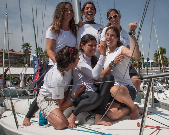 vela Europeo J80 tripulación femenina Calimocho