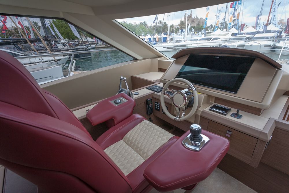 yate Monte Carlo 6S
