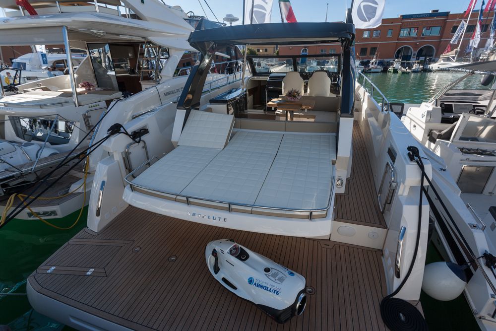 Crucero a motor Absolute 40 STL