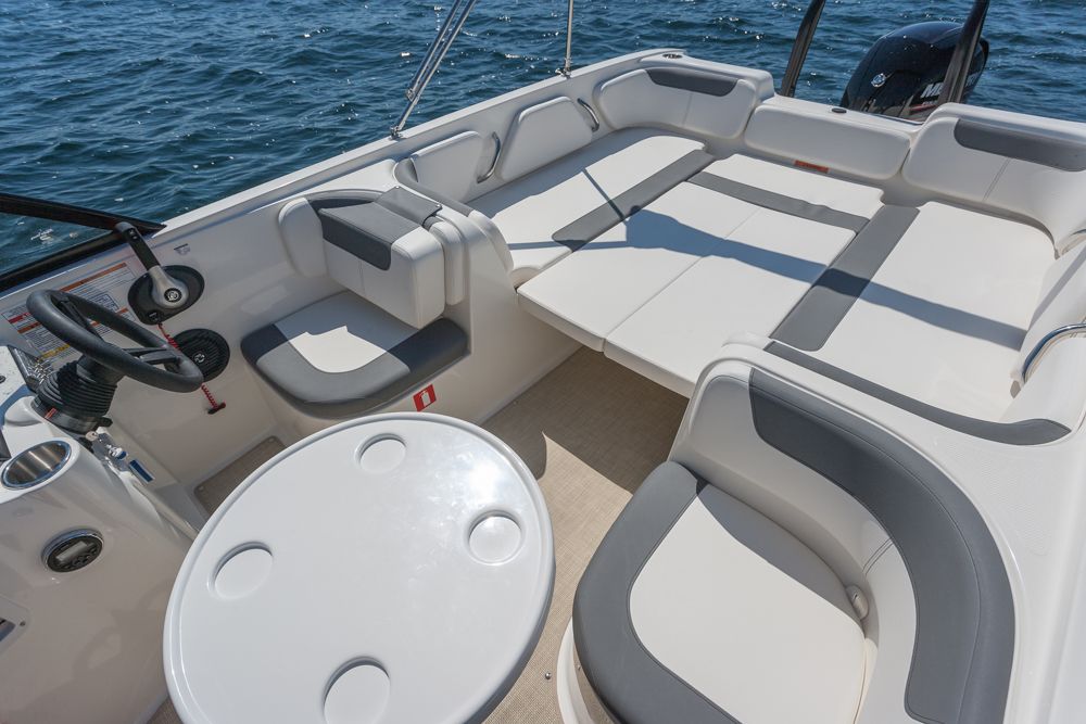 Prueba Bayliner E7 bañera