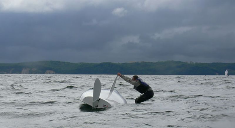 Finn volcado - Campeonato del Mundo Master Finn