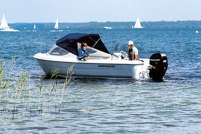 barco de pesca quicksilver_500