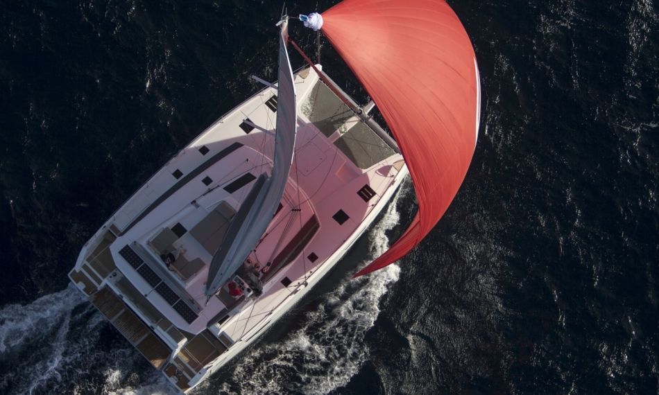 Novedades vela Salón Náutico Barcelona Fountaine Pajot Saona 47