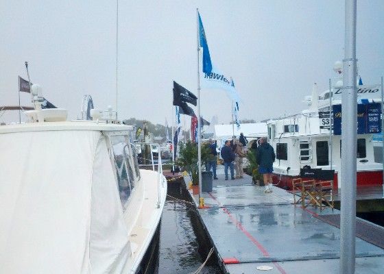 Rain and empty docks started the 2011 Annapolis Powerboat Show.