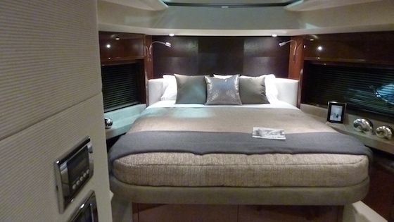 princess-72-motoryacht-9202 The VIP stateroom is forward with en suite head to port.