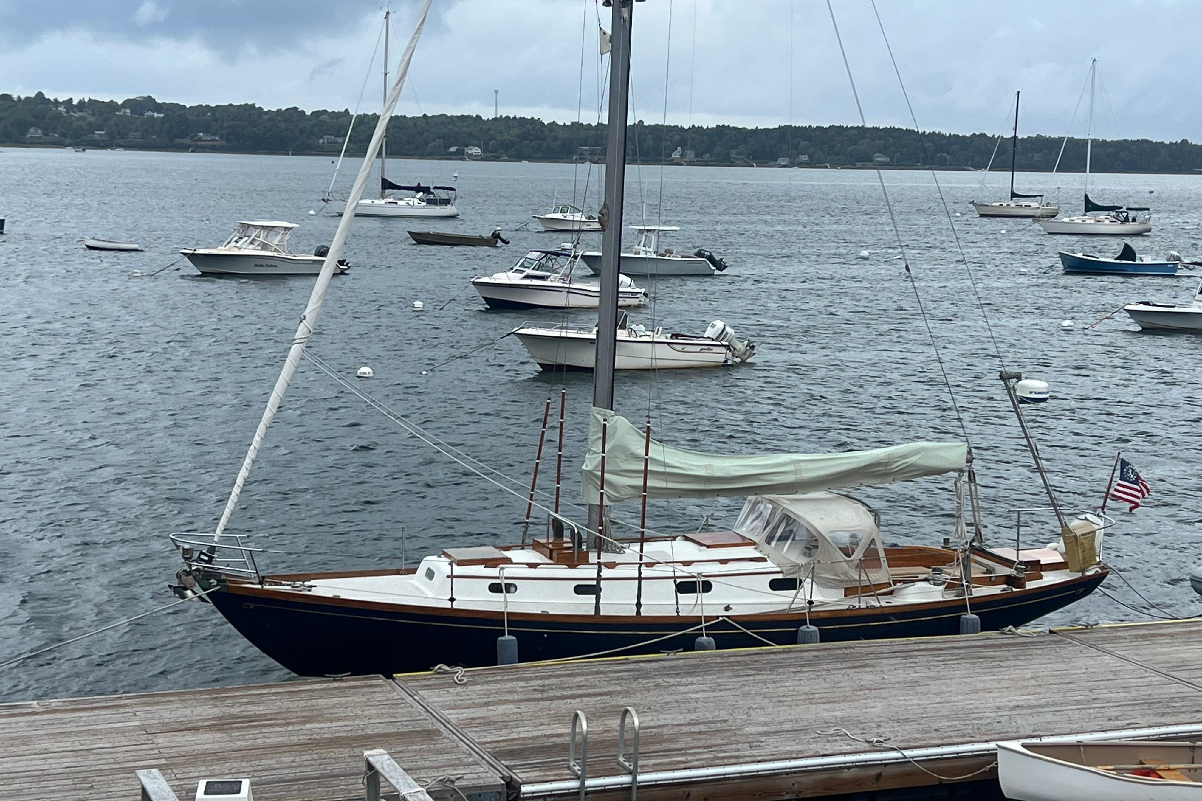 1964 Hinckley Pilot 35 Sloop