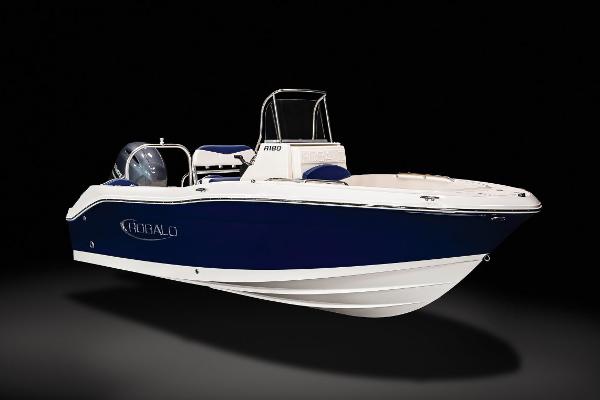 Robalo R180 Center Console Manufacturer Provided Image