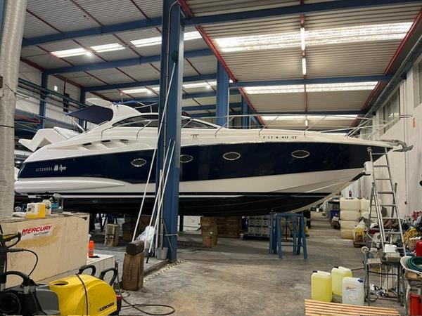 Astondoa 40 Open