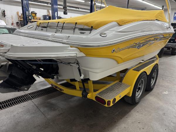 2004 Crownline 210 LX