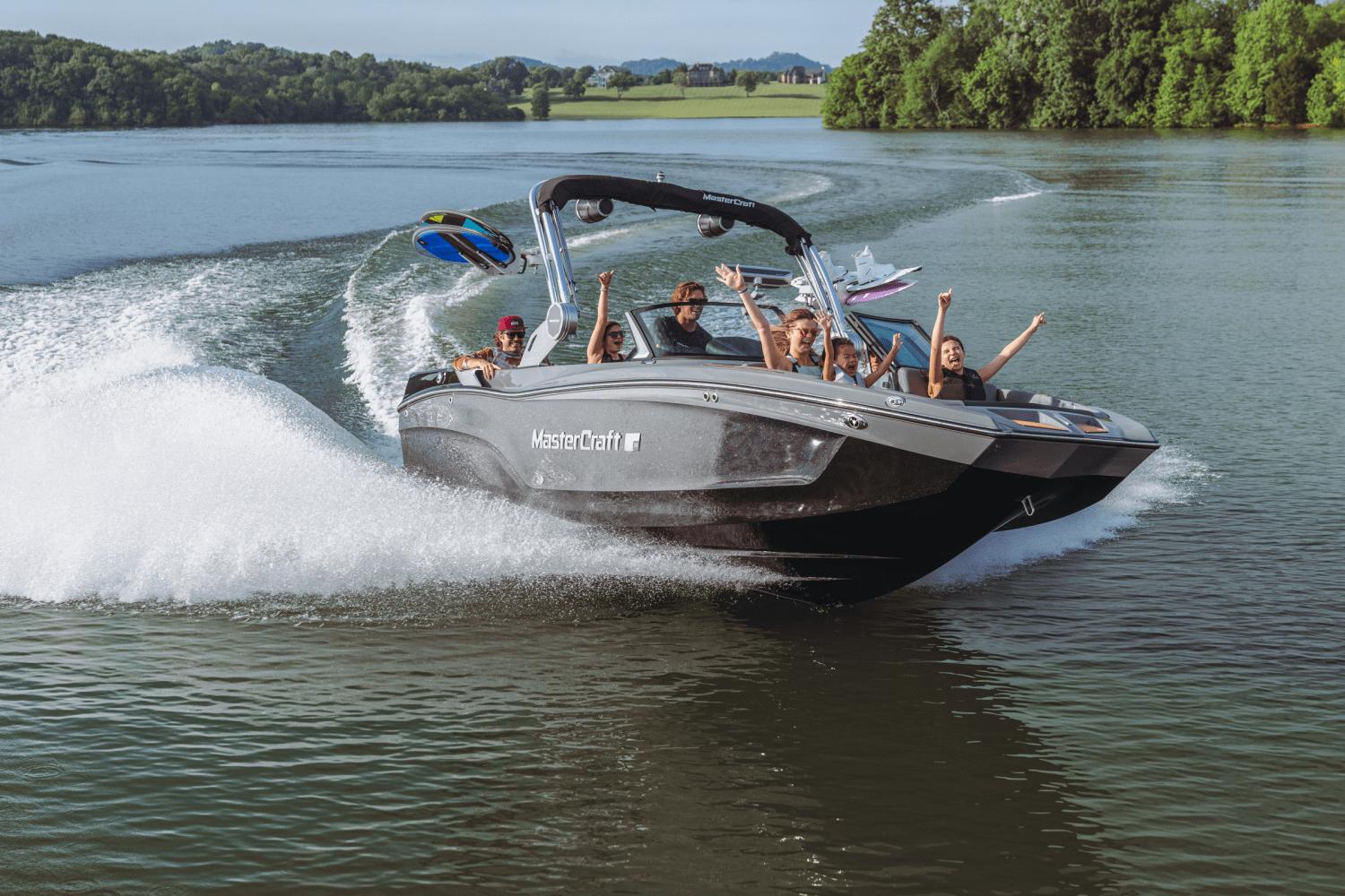 2025 MasterCraft XT22