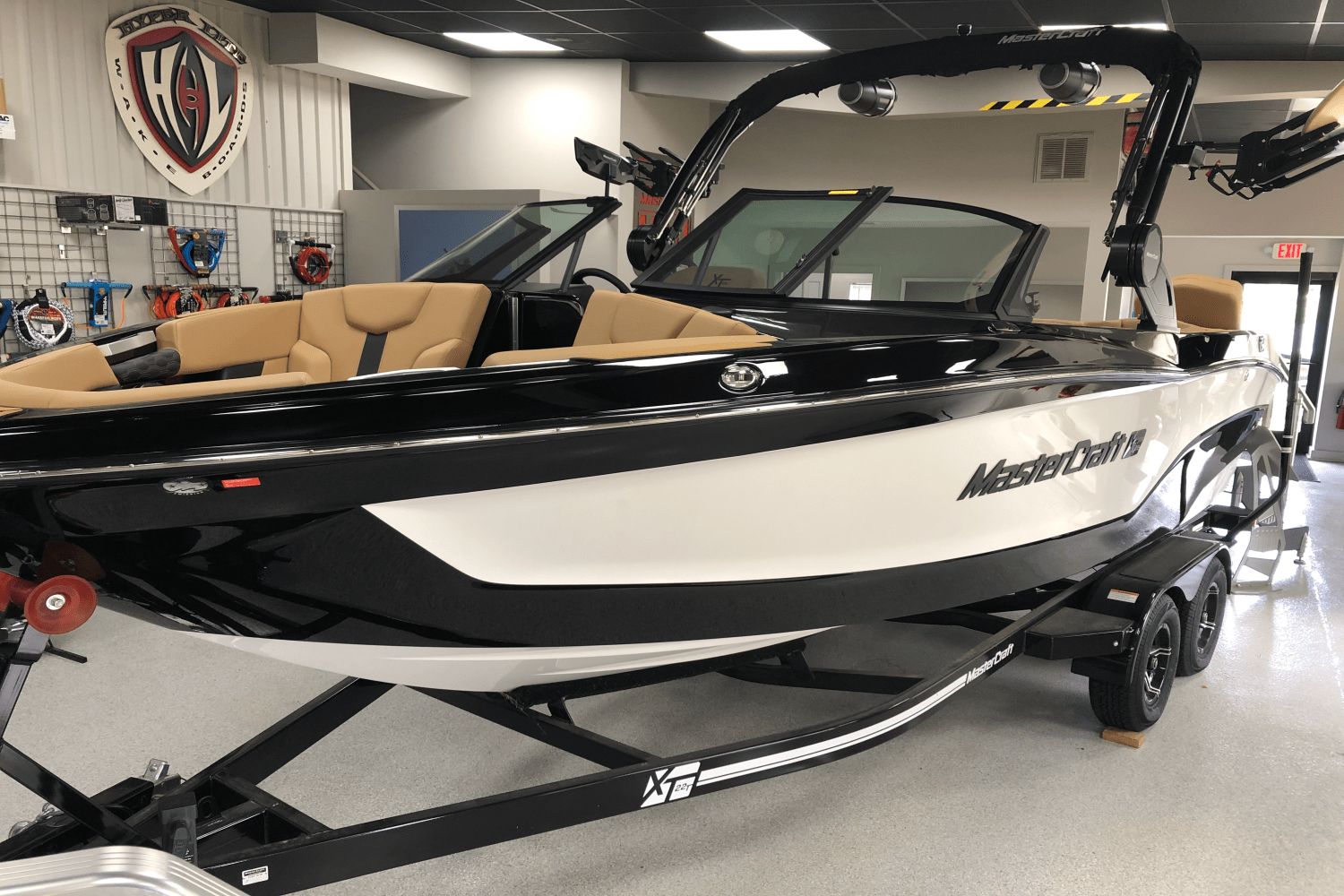 2025 MasterCraft XT22 T