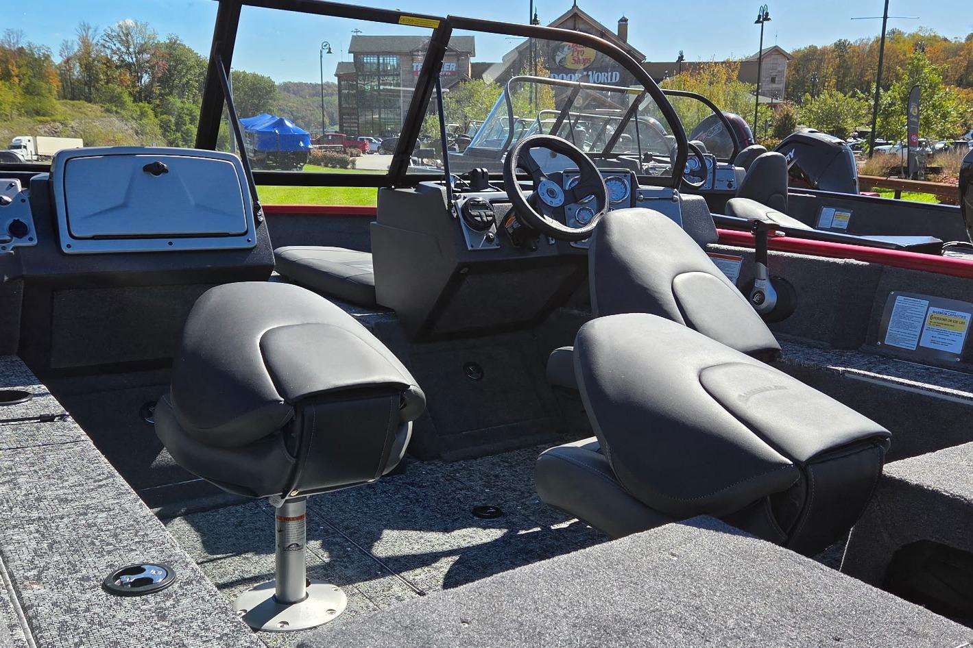 2026 Tracker Pro Guide V-175 WT