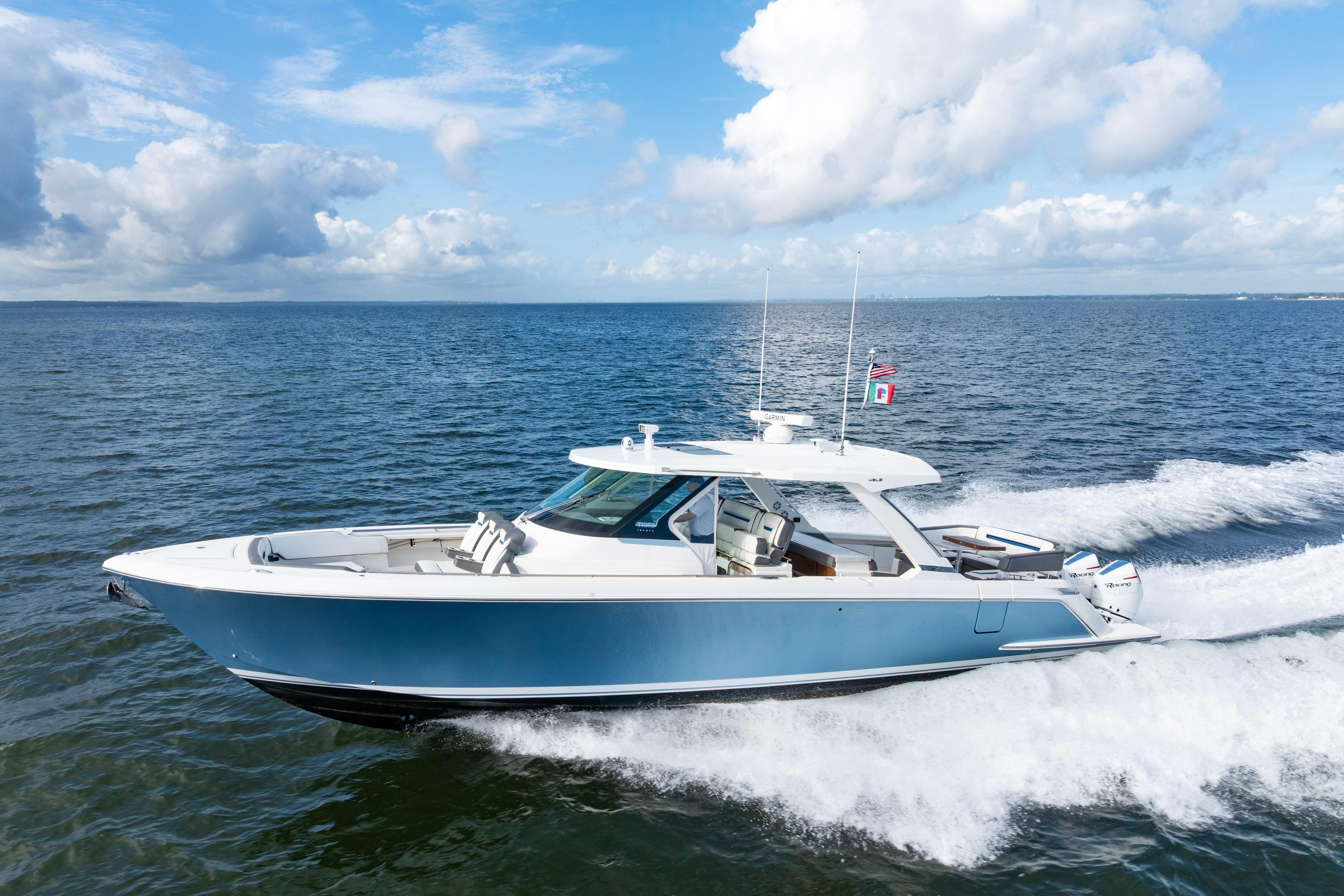 2021 Tiara Yachts 43 LS