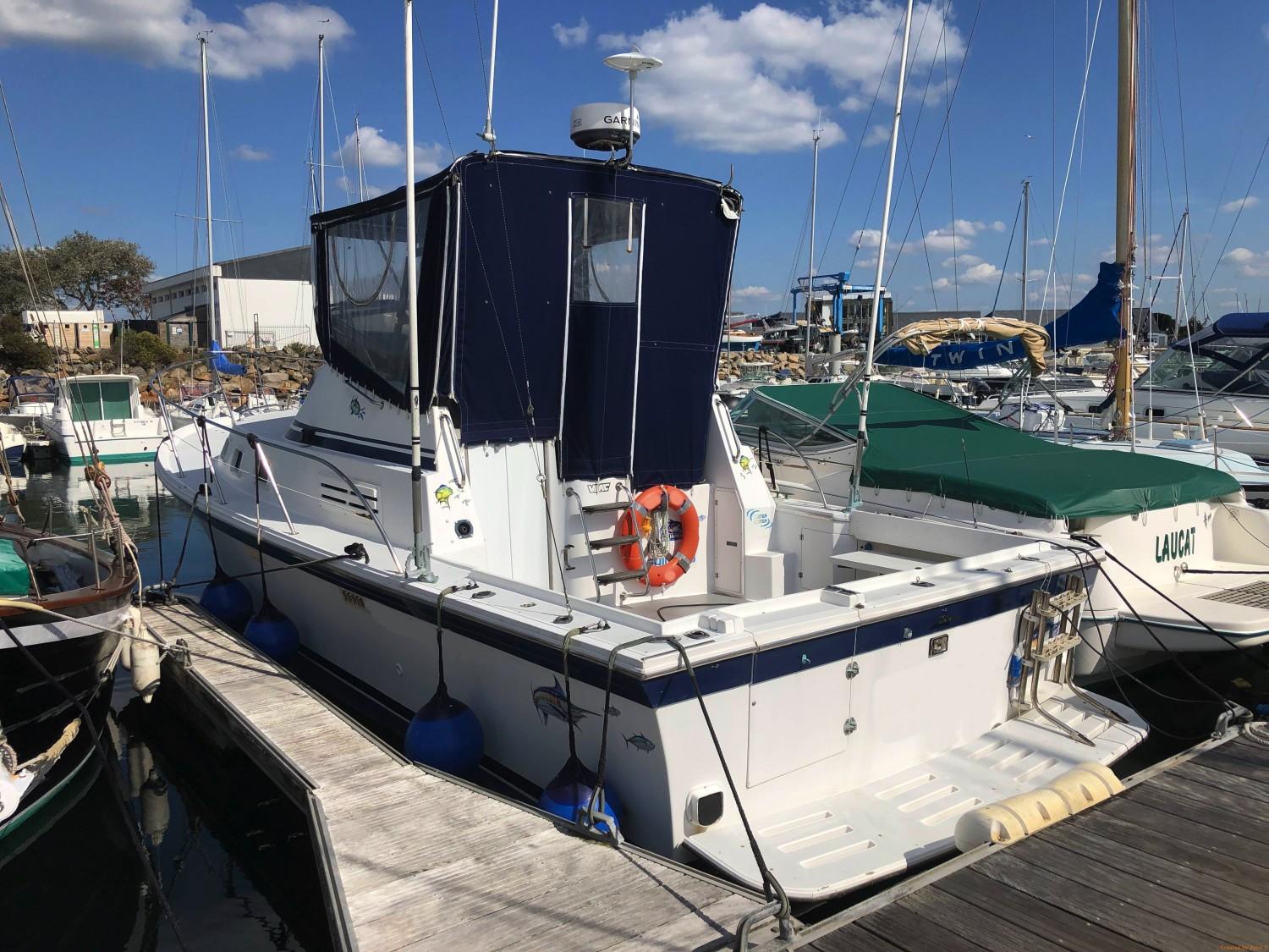 1991 Albin Marine Albin 32 Sport Fisher