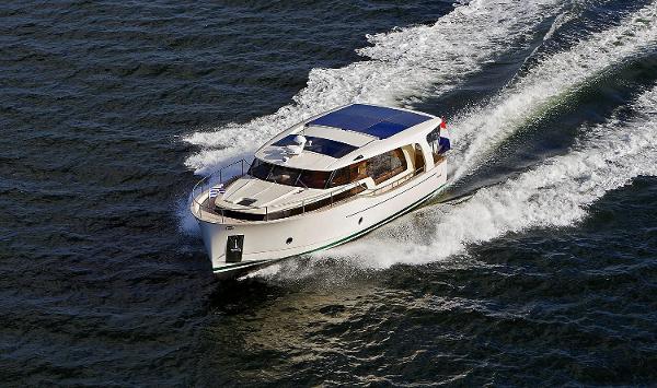 2025 Greenline 40