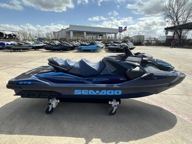 2025 Sea-Doo GTX™ 230 Tech, Audio, iDF, iBR