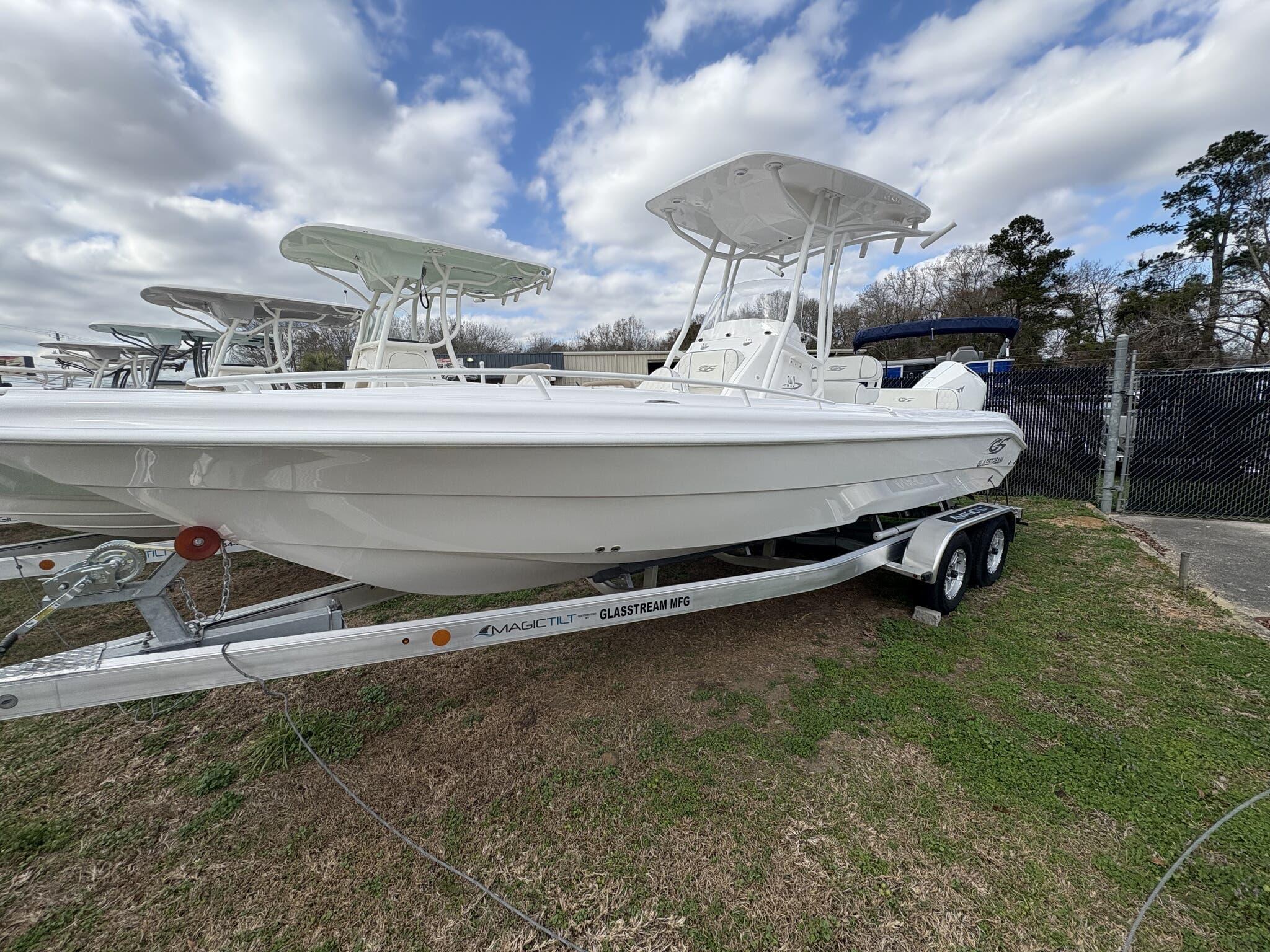 2024 Glasstream 240ccx