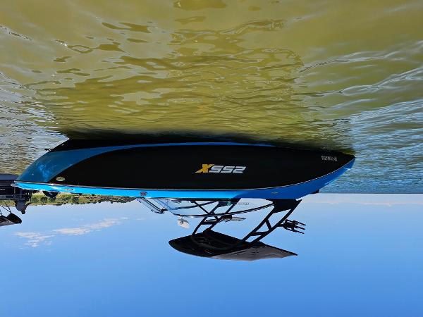 2023 Yamaha Boats 255XE