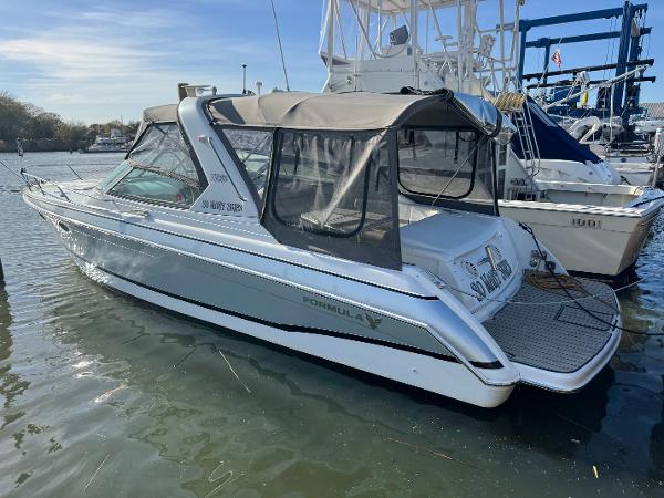 2007 Formula 330 Ss