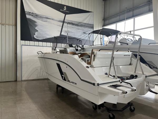 2024 Beneteau Flyer 7 SPACEdeck