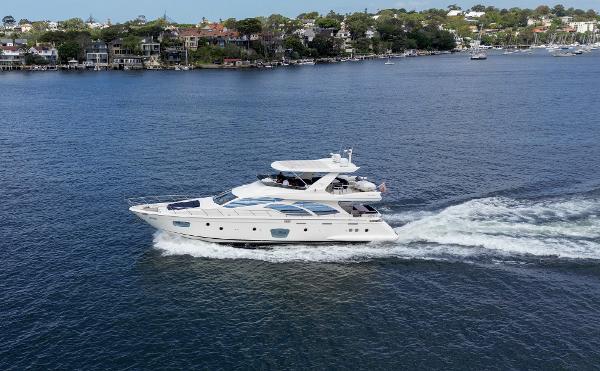 Azimut 75