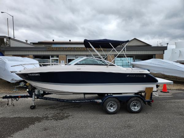 2013 Four Winns 215 Sundowner