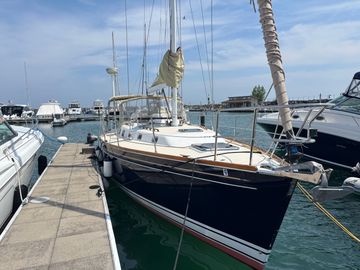 2005 Tartan 3700