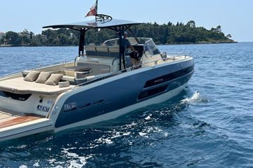 2022 Invictus 370