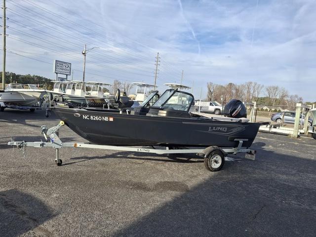 2024 Lund 1650 Angler Sport