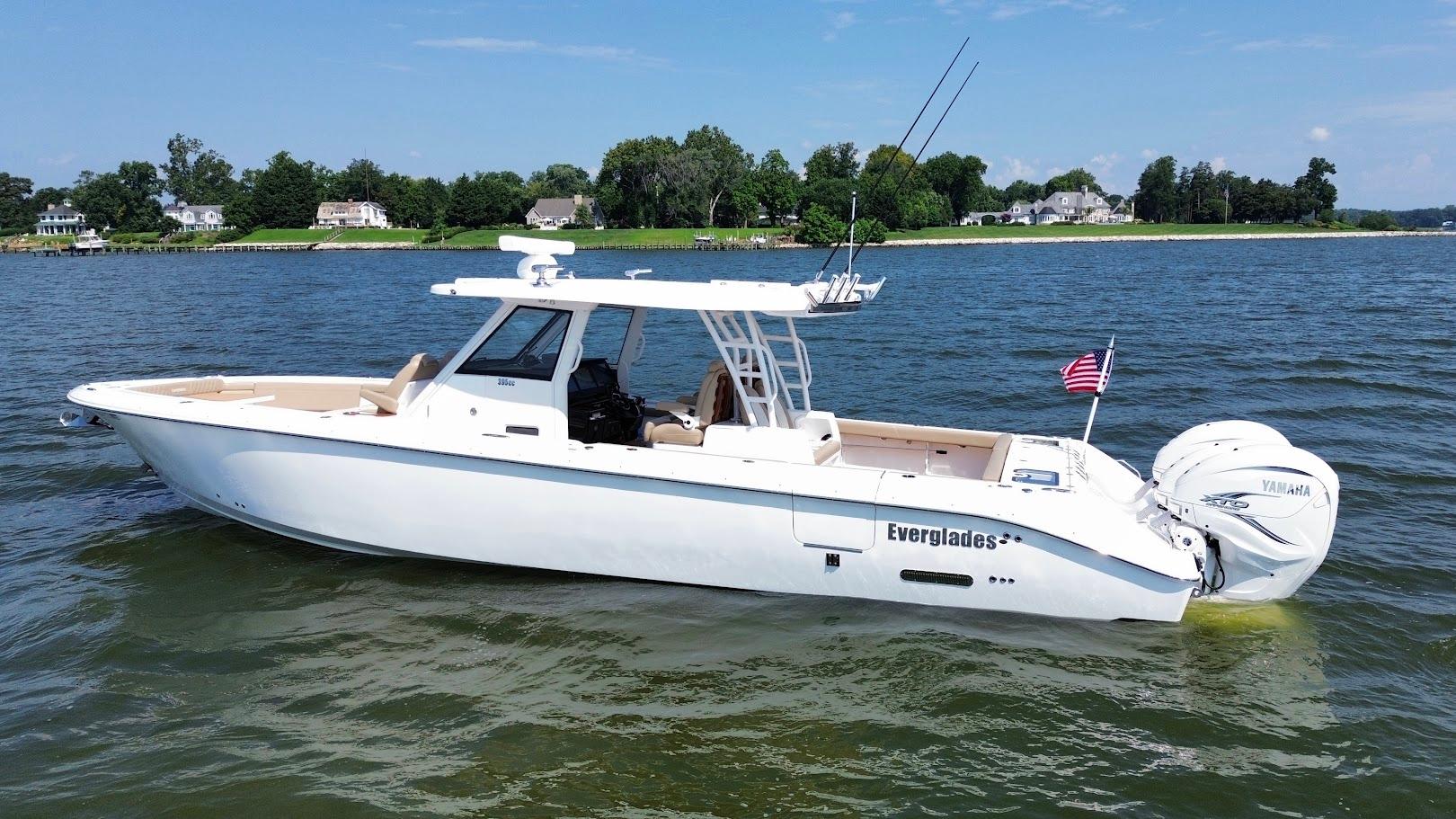 2023 Everglades 395 Center Console