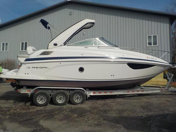 Regal 28 Express
