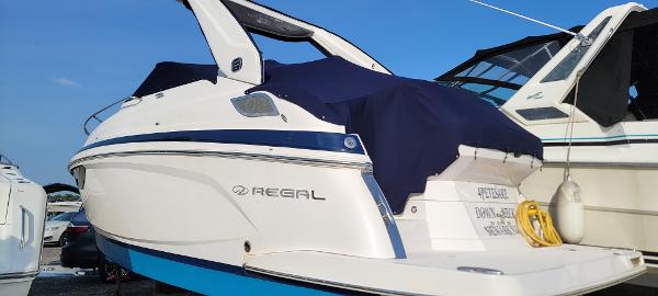 2019 Regal 28 Express
