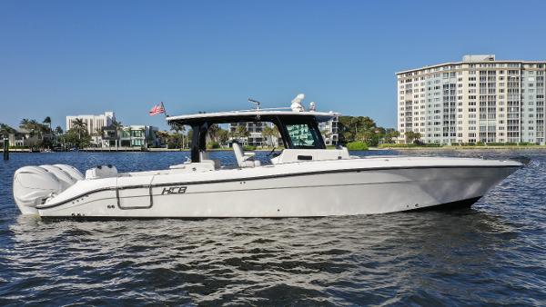 Used Hydra-Sports 42' Custom 42 Siesta HCB For Sale In Florida