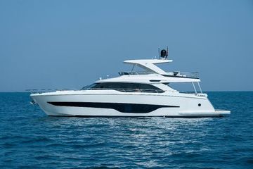 2025 Majesty 72