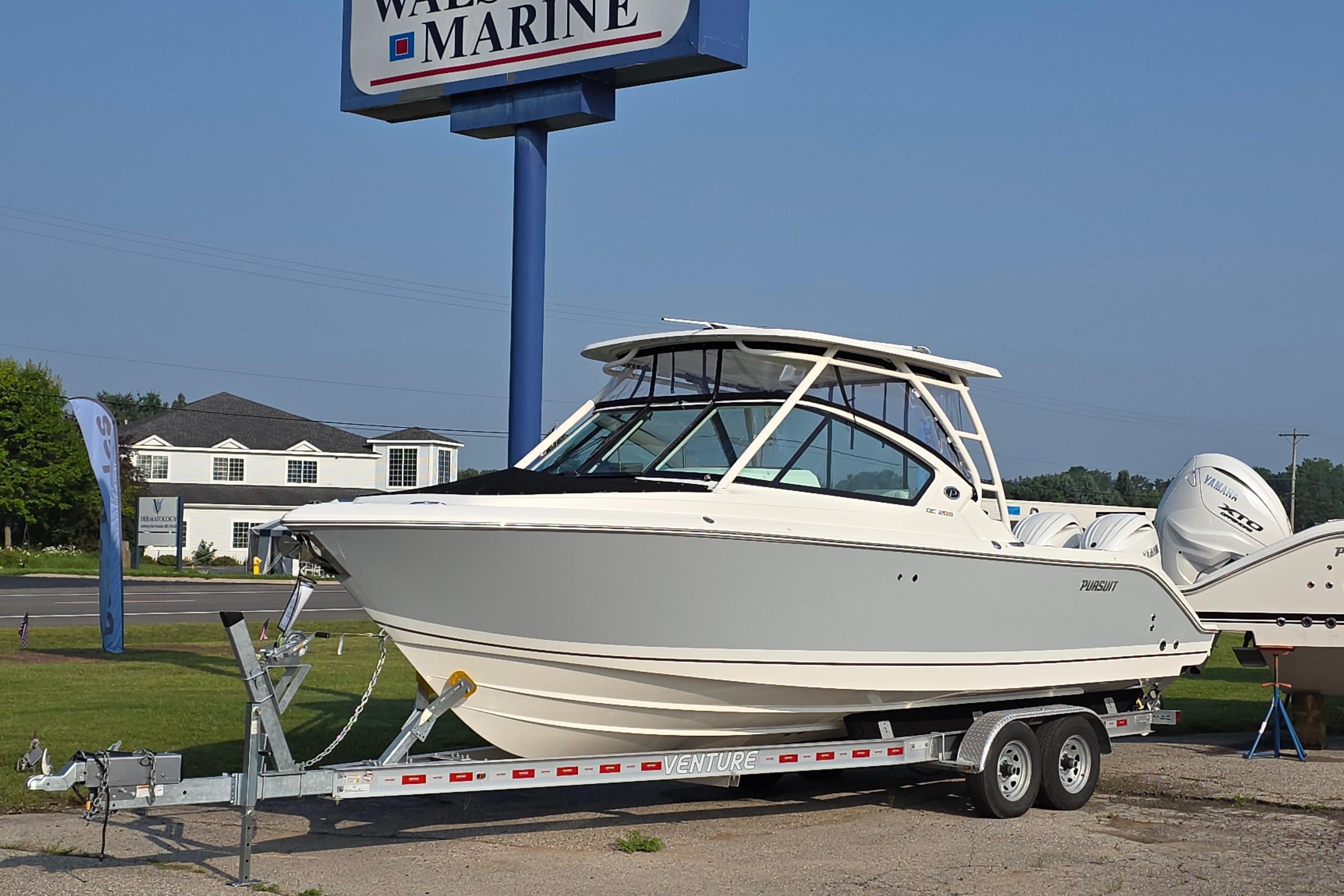 2025 Pursuit DC 266 Dual Console